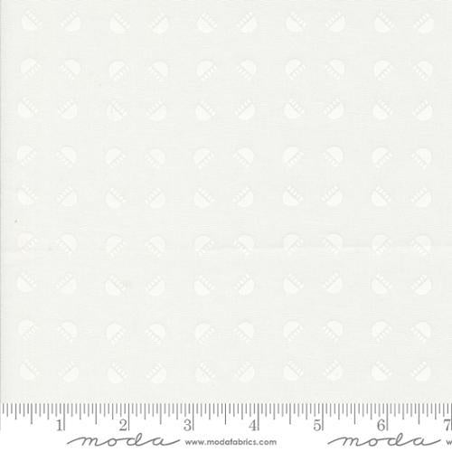 Moda Fabrics Fiesta Sugar White  22474 31